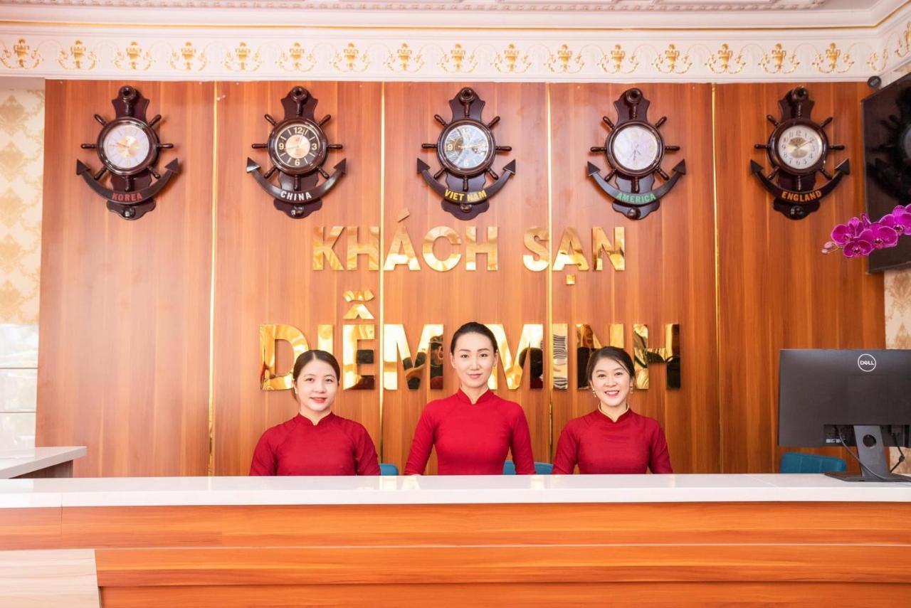 Khach San Diem Minh Кантхо Экстерьер фото